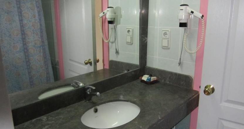 Aymes Hotel Fethiye Bagian luar foto